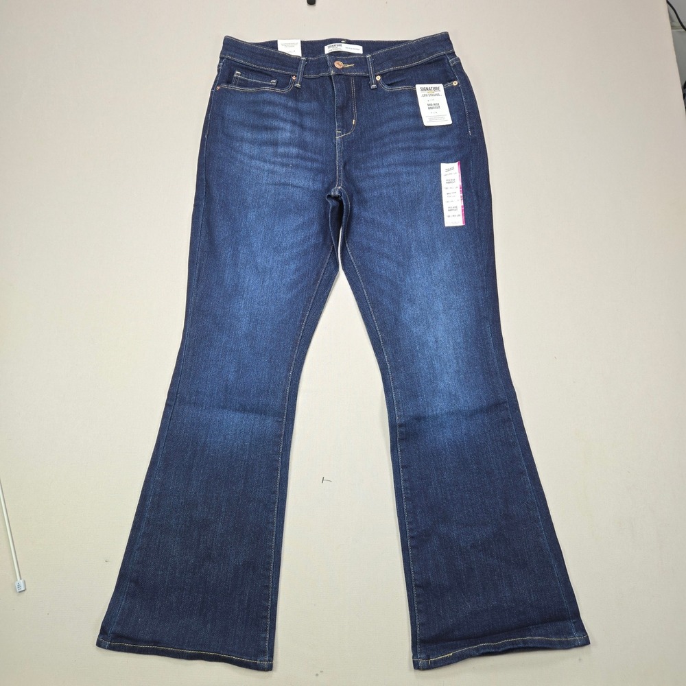 Signature Gold Levi Strauss Mid Rise Bootcut Dark Wash Super Stretch 12S W31 L30
